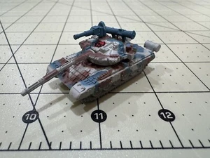 Micro Machines Military T-80 Tank (T-1) - Picture 1 of 11