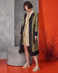 CUE REVERSIBLE NEON CHECK TRENCH SIZE:10 RRP:$525.00 - Picture 1 of 11