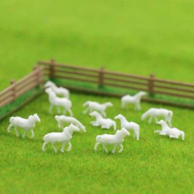 100pcs échelle N 1:150 Modèle de Cheval Blanc Animaux de la Ferme Non Peints - Photo 1/4