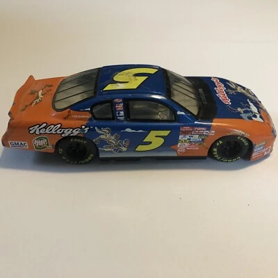 2002 Kellogg's Racing Labonte #5 Race Car Orange Blue Road Runner - Image 1 of 4
