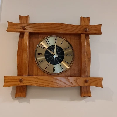 Vtg Oak Westclox Wall Clock Framed Retro Country Rustic Motif TESTED - Image 1 of 4