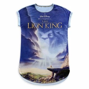 Disney Store VHS Cubierta El Rey León Simba Mujer Camisón Salón 2021 NUEVO - Imagen 1 de 2
