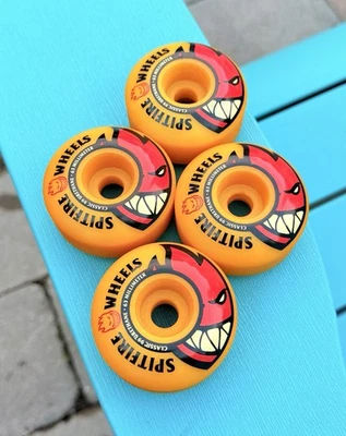 Spitfire 车轮 Big Head 滑板车轮经典 99 Urethane 63 毫米定制染色 — 第 1/4 张图片