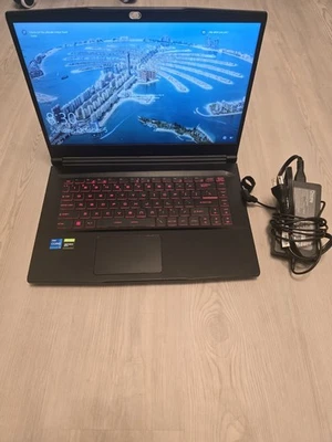 MSI GF63 Thin 11SC 2.7GHz i5-11400H 16GB RAM 1TB SSD GTX 1650GB 144hz Foto 1 de 4