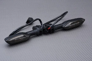 Light Smoke Pair of Rear Y-Perf LED Turn Signals YAMAHA YZF-R9 / YZF R 9 2025-X - Picture 1 of 2