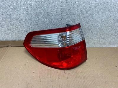 2005 2006 2007 Honda Odyssey Left Driver LH Side Tail Light U7146 DW - Image 1 of 4
