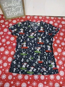 XS Couture Scrub Top / Bears Skating / Nursing / SO CUTE!!  VGC - Picture 1 of 5