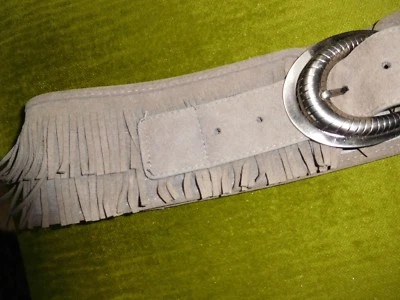 Chicer Fransengürtel, zweireihig Fransen, schwere Buckle,  Taillenw.80-90 cm - Bild 1 von 4