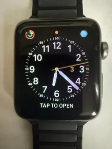 Apple Watch 1st Generatin - Picture 1 of 12