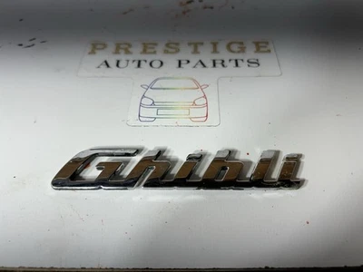 Emblema/logotipo de tapa de maletero Maserati Ghibli 2014-2021 usado OEM Foto 1 de 3
