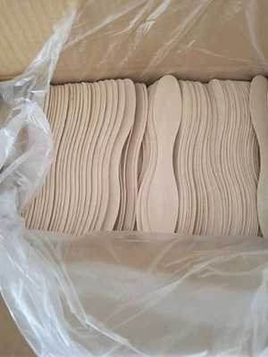 Wooden 5 Inch Flat Ice Cream-Tasting Spoons Lot Of 2000 New - Image 1 of 4