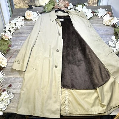 Vintage Mens Over Coat Size 42R Long Trench Rain Coat Fur Lining Made In USA - Image 1 of 4