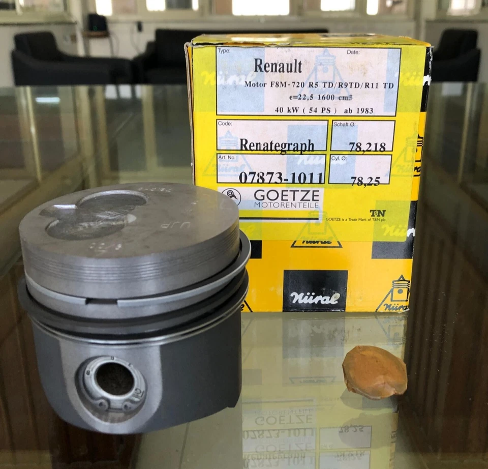 4X Nural Piston Assy. 07873-1011 78 OS 0.25 For RENAULT F8M R5 R11 R15 EXPRESS D - Image 1 of 4