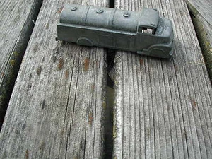CAMION CISTERNA VINTAGE MIDGETOY PRESSOFUSO MADE IN ROCKFORD - Foto 1 di 5