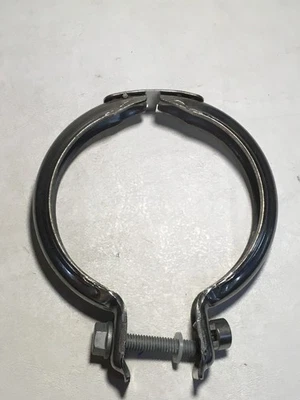 Componentes de escape GM OEM 20-23 Encore GX - Abrazadera catalítica CNVRTR 55513359 Foto 1 de 4