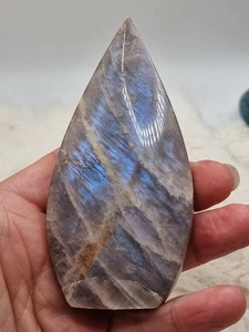 107g Moonstone Teardrop Freeform Gemstone Healing Natural Crystal Gift - Picture 1 of 5