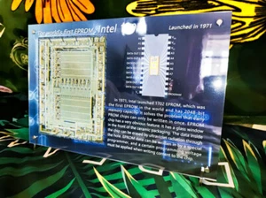 Vintage Rare First EPROM Intel C1702A Art Decorative FrameI IC Chip Collection - Picture 1 of 7