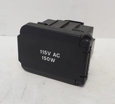 Mercedes-Benz E 300/E 400 2017 2018 consola-Rr toma de corriente OEM A0008200603 Foto 1 de 4