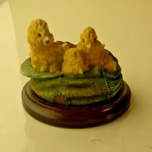 Cap Nap by Grant Palmer hand painted chicks 2.5 ins tall - Foto 1 di 6