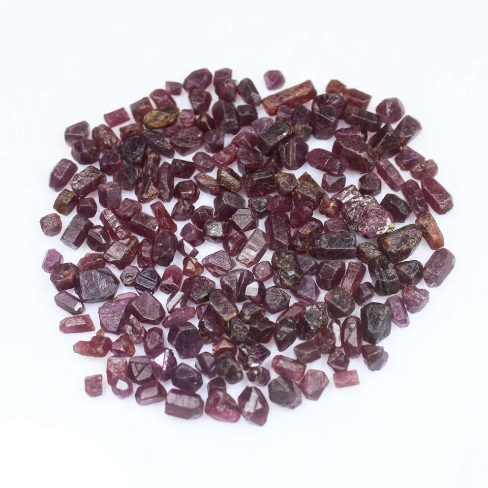 Natural Red Ruby Rough Lot For Cutting Between 2-10 mm Size From Madagascar - Image 1 of 4