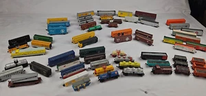 Big Lot Of 66 N Scale Box/Freight cars, Locomotive, caboose & Reefers PARTS ONLY - Picture 1 of 13