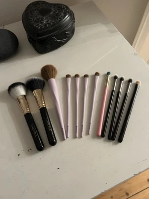 Make Up Pinsel Essence Spectrum 12 Stück - Bild 1 von 3