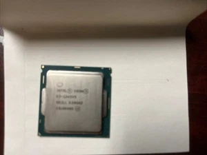 Intel Xeon CPU E3-1245 V5 Quad-Core 3.5Ghz LGA1151 SR2LL - Picture 1 of 1