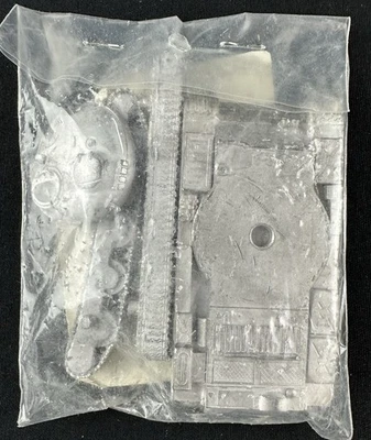 1/76 Scale Russian T62 Tank - White Metal Model Kit - Image 1 of 4