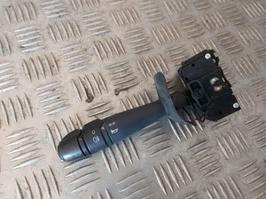 COMMODO Commande Volant Phare Clignotant - RENAULT CLIO II (2) PHASE I (1) - Picture 1 of 4