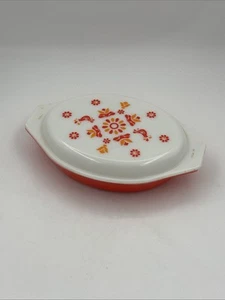 Vintage Red Pyrex Divided 1 Qt Casserole Dish W/Friendship Lid - Fast Shipping - Picture 1 of 11