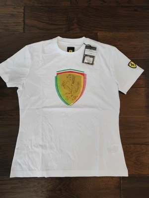 全新带标签 Ferrari 女式全息图 Scudetto 白色 T 恤,尺寸 L,盾牌标志 — 第 1/4 张图片