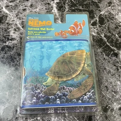 Disney Pixar Buscando a Nemo Borde de Pared Autoadhesivo 5” x 15” Pulgadas Decoración de Pared NUEVO Foto 1 de 4
