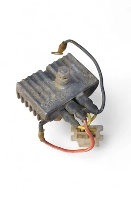 1975 Kawasaki S1 250 S1250 regulator K401 *2720K - Image 1 of 4