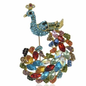 Peacock Multi-color Austrian Rhinestone Crystal Brooch Pin Gold Animal Bird B062 - Picture 1 of 4