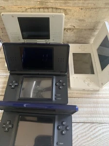 Nintendo DS Lite Lot Of 3 (2 Blue 1 White) & 1 Original Silver No Tray/stylus - Picture 1 of 13