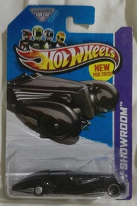 Custom Cadillac Fleetwood 1/64 Scale Diecast Model from HW Showroom by Hot Wheel - Picture 1 of 6