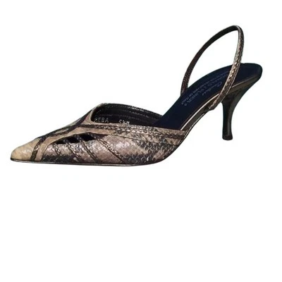 Zapato Donald Pliner Arena Negro Pintura a Mano Cuero Punta Punta Punta Eslinga Trasera Nuevo con Etiquetas $265 Foto 1 de 4