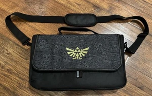 Legend Of Zelda Schwarz und Gold Tragetasche / Tasche für Nintendo Switch mit Gurt - Bild 1 von 5