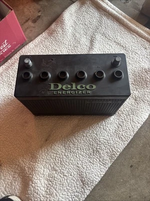 1967-1972 GM Chevy Pontiac Oldsmobile Buick Delco Energizer E-1000 G65 Battery - Image 1 of 4