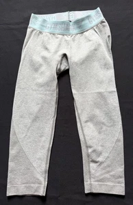 Gymshark Damen Capri Low Rise Cropped Workout Leggings Grau Gr. XS - Bild 1 von 7