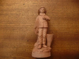 TERRE CUITE ANCIENNE PECHEUR SIGNE HANN - Imagen 1 de 3