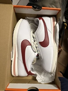 Nike Cortez DN1791-103 Sneakers Women's White Red Leather Size 9.5w - Picture 1 of 5
