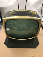 VINTAGE Setchell-Carlson Table Top Television C117 **TURNS ON**