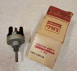 Vintage Ford 2 Speed Windshield Wiper Switch,C4DZ-17A553A,OEM, NOS in box part - Foto 1 di 5