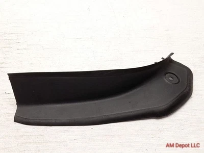 2013 BMW 328i 335i 340i 330i M3 F30 F80 Rear Right Taillight Drip Molding  - Image 1 of 3