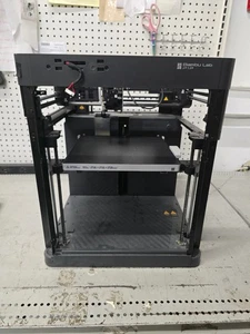 Stampante 3D Bambu Lab P1P (solo per parti di ricambio) - Foto 1 di 7