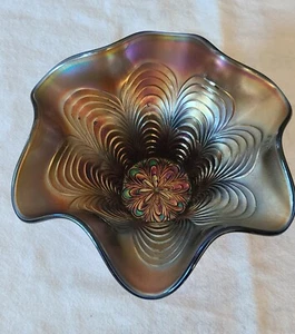 Fenton Peacock Tail Violet Amethyst Purple Carnival Glass Ruffled Bowl - Picture 1 of 10