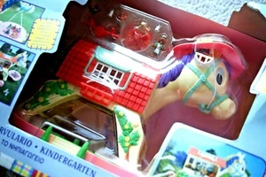MINI SWEETY: KINDERGARTEN (POLLY POCKET DOLL, VIVID IMAGINATIONS). BNIB, OS! - Imagen 1 de 4