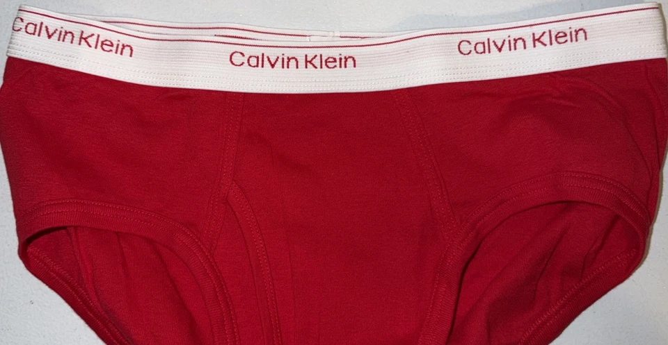 Calzoncillo para hombre Calvin Klein rojo talla 36 estilo tiro bajo Foto 1 de 2