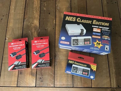 Nintendo NES Classic Edition + Mando Extra + 2xCables de Extensión - TOTALMENTE NUEVO Foto 1 de 4